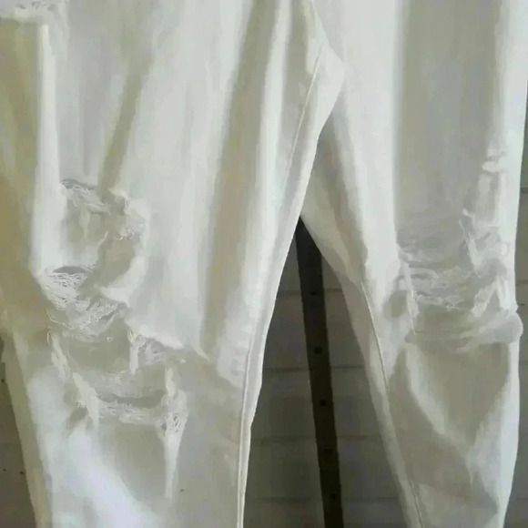 🆕 AEO Plus-size Hi-Rise White Jegging Jeans 20 🆕 - Picture 4 of 14
